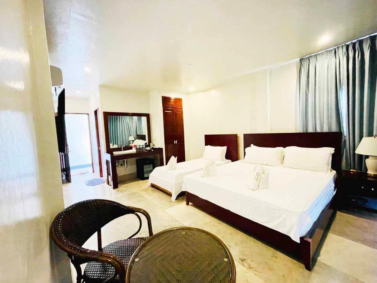 El Nido Beach Hotel Esterno foto